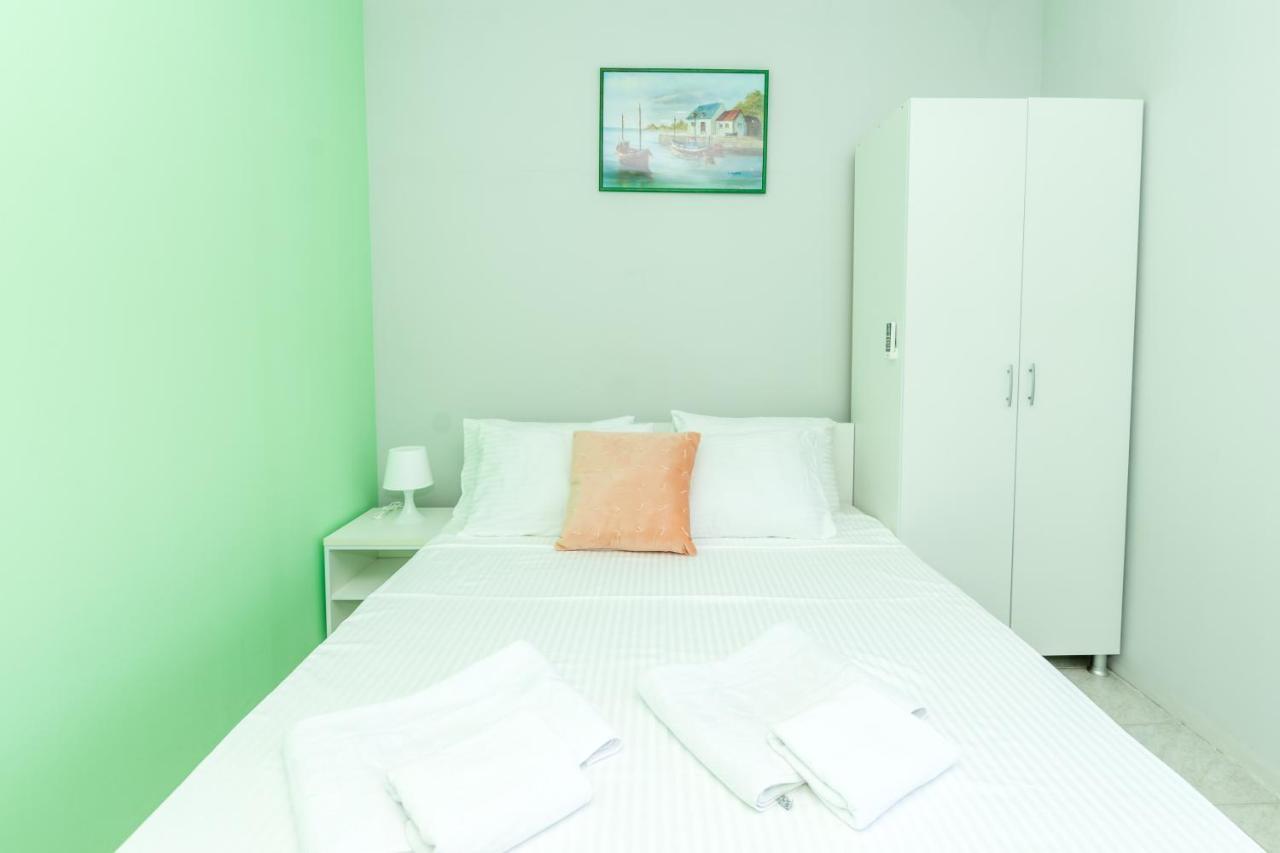 Apartments Dovana Kastela Exterior photo